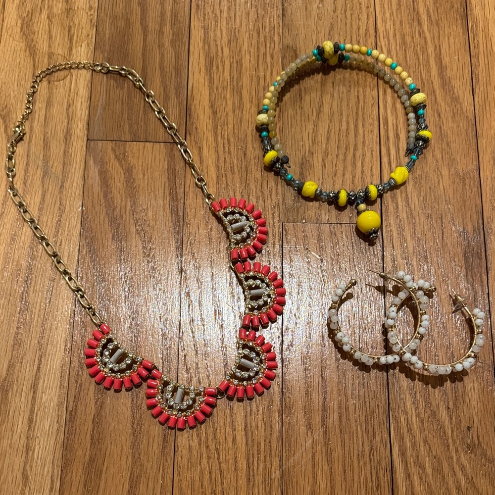 Francesca's Collections Gold and Pink Necklace Set